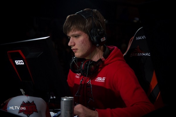 确认晋级登峰组且战胜BLG，LGD：兄弟们，登峰组见！