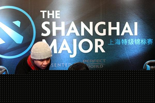 Mouz 在 ESL Pro League Season 22 中以 2：0 击败 FaZe，获得第三名